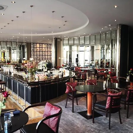 First Inn Hotel Zwickau-3