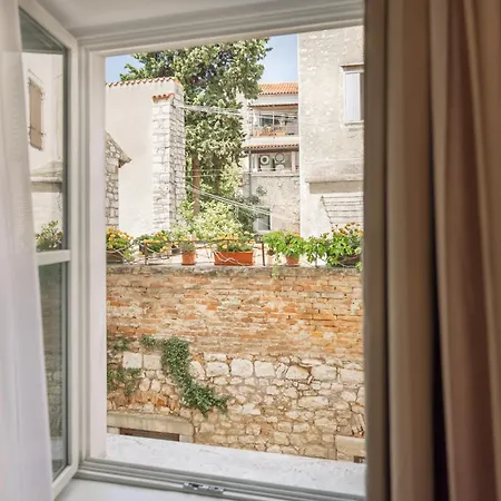 Boutique Hotel Mauro-3