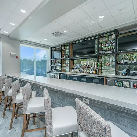 Hilton Garden Inn Charleston Airport-3