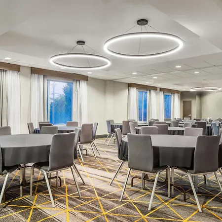 Holiday Inn Boise Airport By Ihg-2