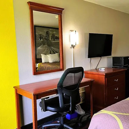 Super 8 By Wyndham Vincennes-2