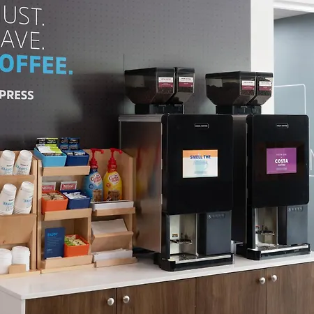 Holiday Inn Express Miami Airport-Blue Lagoon Area By Ihg-3