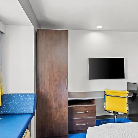 Microtel Inn & Suites By Wyndham Searcy-2