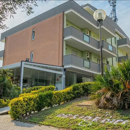 Isa Residence Fiumicino Airport-2