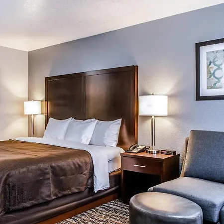 Clarion Hotel By Humboldt Bay-2
