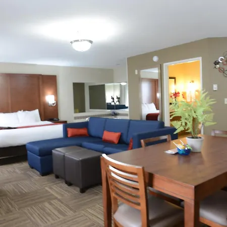 Comfort Suites Urbana Champaign, University Area-2