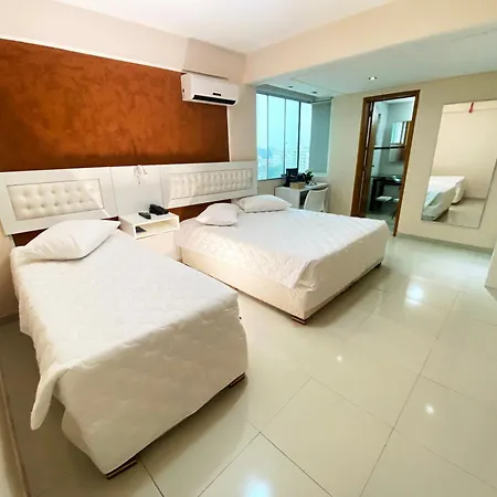Emirates Hotel & Suites-3