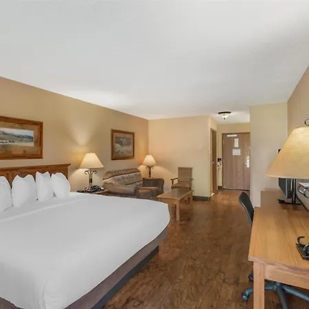 Best Western Plus Kelly Inn & Suites-3