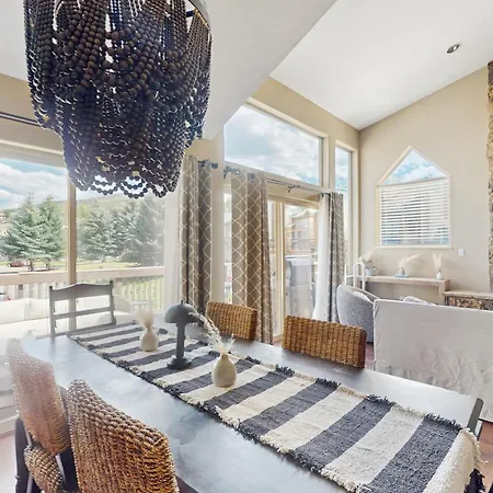 Beaver Creek Bungalow-3