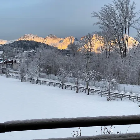 Hotel Edelweiss Kitzbuehel-3