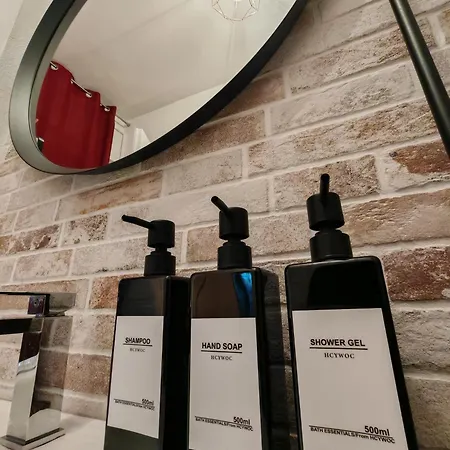 Mc Fly Rooms Malpensa Airport-2