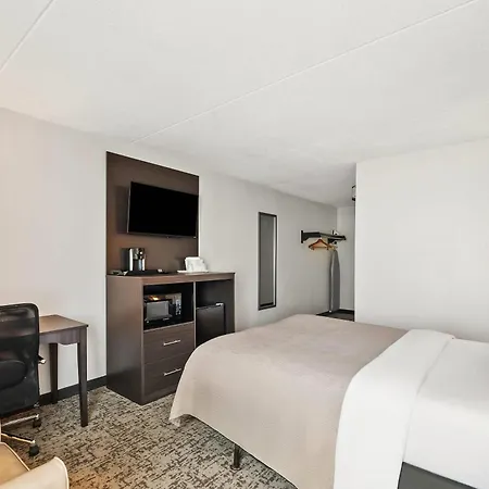 Quality Inn Harpers Ferry - Charles Town-3