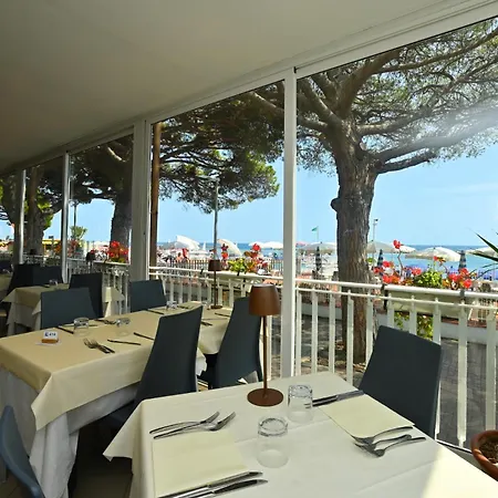 Hotel Mayola Mhotelsgroup-2