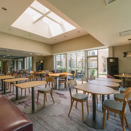 Courtyard By Marriott Nashua-3