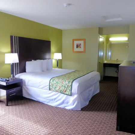 Surestay Hotel By Best Western Vallejo Napa Valley-2