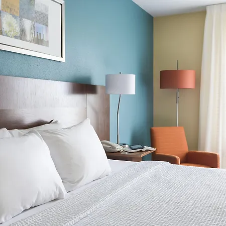 Fairfield By Marriott Inn & Suites Cheyenne-2