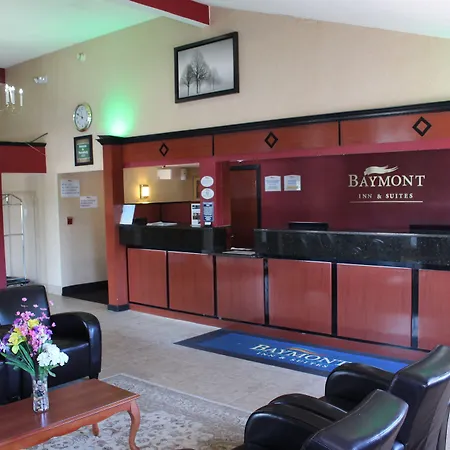 Baymont By Wyndham Perrysburg-Toledo-3