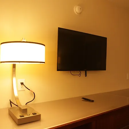 All Seasons Inn & Suites-2