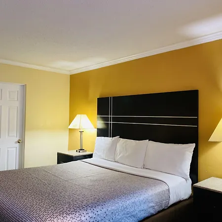 Ac Lodge By Beach And Boardwalk-2