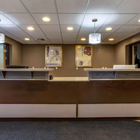 Howard Johnson By Wyndham Billings-3