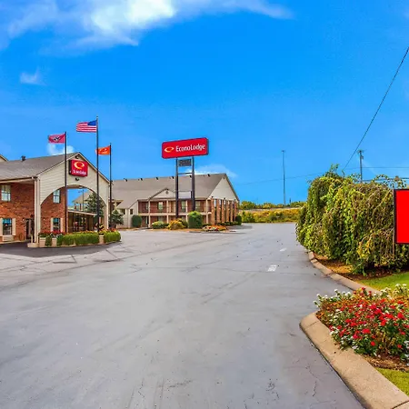 Econo Lodge Lebanon-3