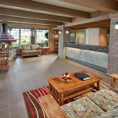Cavalier Oceanfront Resort-3