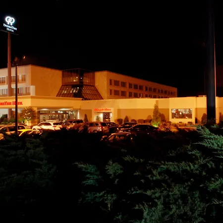 Doubletree By Hilton Fayetteville-3