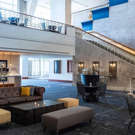 Renaissance Concourse Atlanta Airport Hotel-2