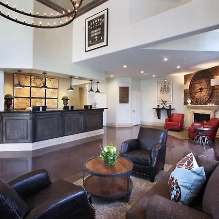 Anaheim Camelot Inn & Suites-3