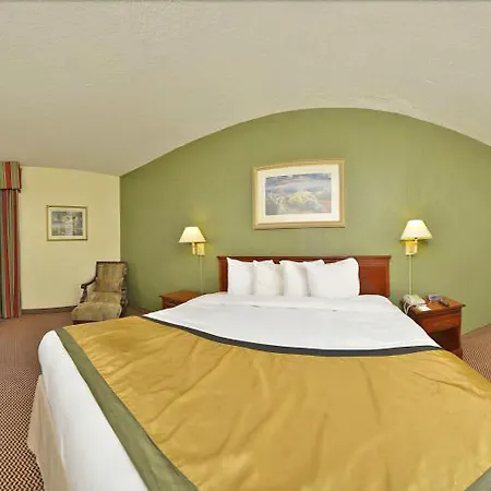 Quality Inn Houston East I-10-2