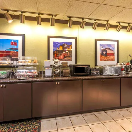 Baymont By Wyndham Amarillo East-2