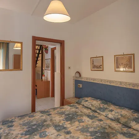 Hotel Tirreno-3
