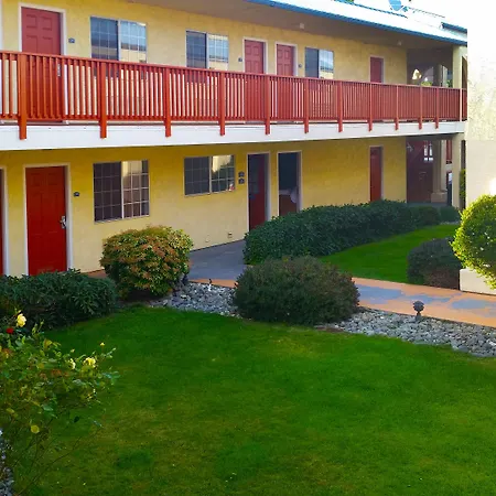 Quality Inn & Suites Crescent City Redwood Coast-2