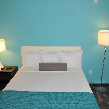 Howard Johnson By Wyndham Florence-2