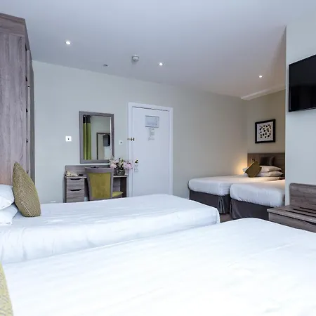 Phoenix Hotel-2