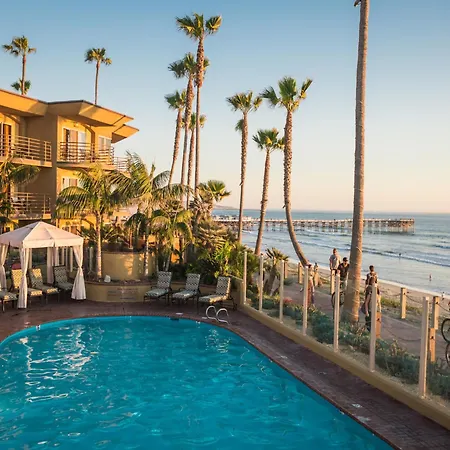 Pacific Terrace Hotel-2