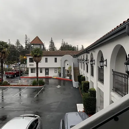 Best Western Plus Executive Suites-3