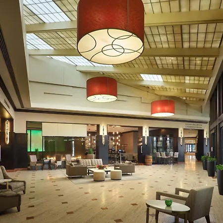 Hilton Rosemont Chicago O'Hare-3