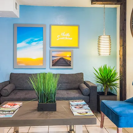 Days Inn By Wyndham Raleigh Glenwood-Crabtree-2