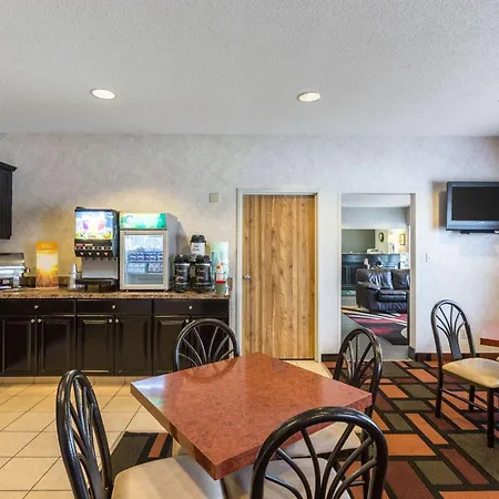 Quality Inn Kearney South-2
