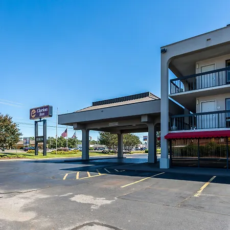 Clarion Pointe Huntsville Research Park-2