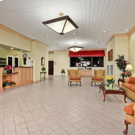 Ramada By Wyndham Wytheville-2