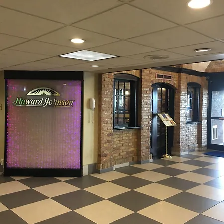 Howard Johnson By Wyndham Newark Airport-3