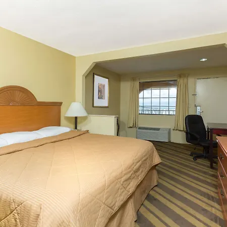 Days Inn & Suites By Wyndham Vicksburg-2