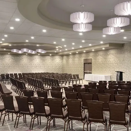 Doubletree By Hilton St. Paul, Mn-2