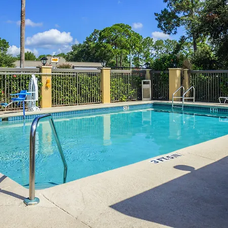 Econo Lodge Palm Coast Central-3