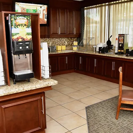 Days Inn By Wyndham Las Cruces-3