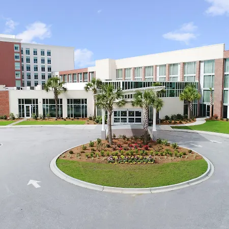 Doubletree Hotel & Suites Charleston Airport-3