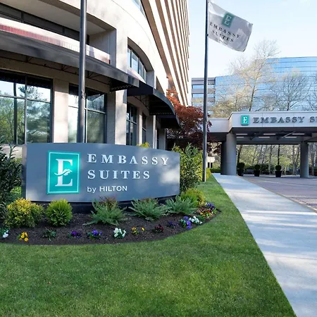 Embassy Suites By Hilton Bethesda Washington Dc-3