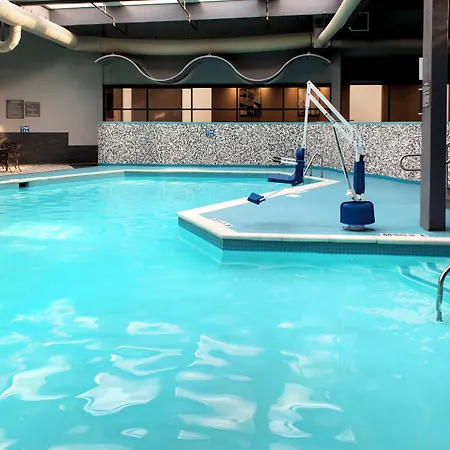 Delta Hotels By Marriott Utica-2